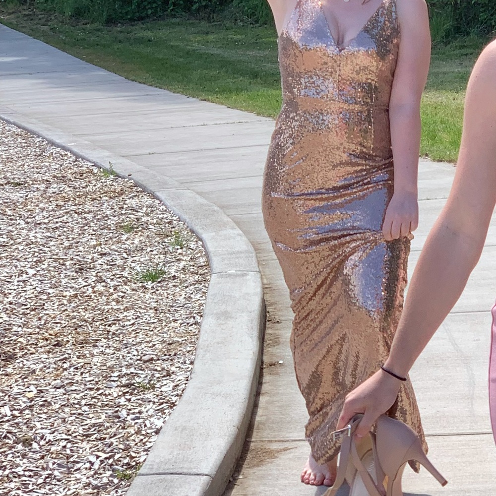 Gold bodycon bridesmaid / prom dress